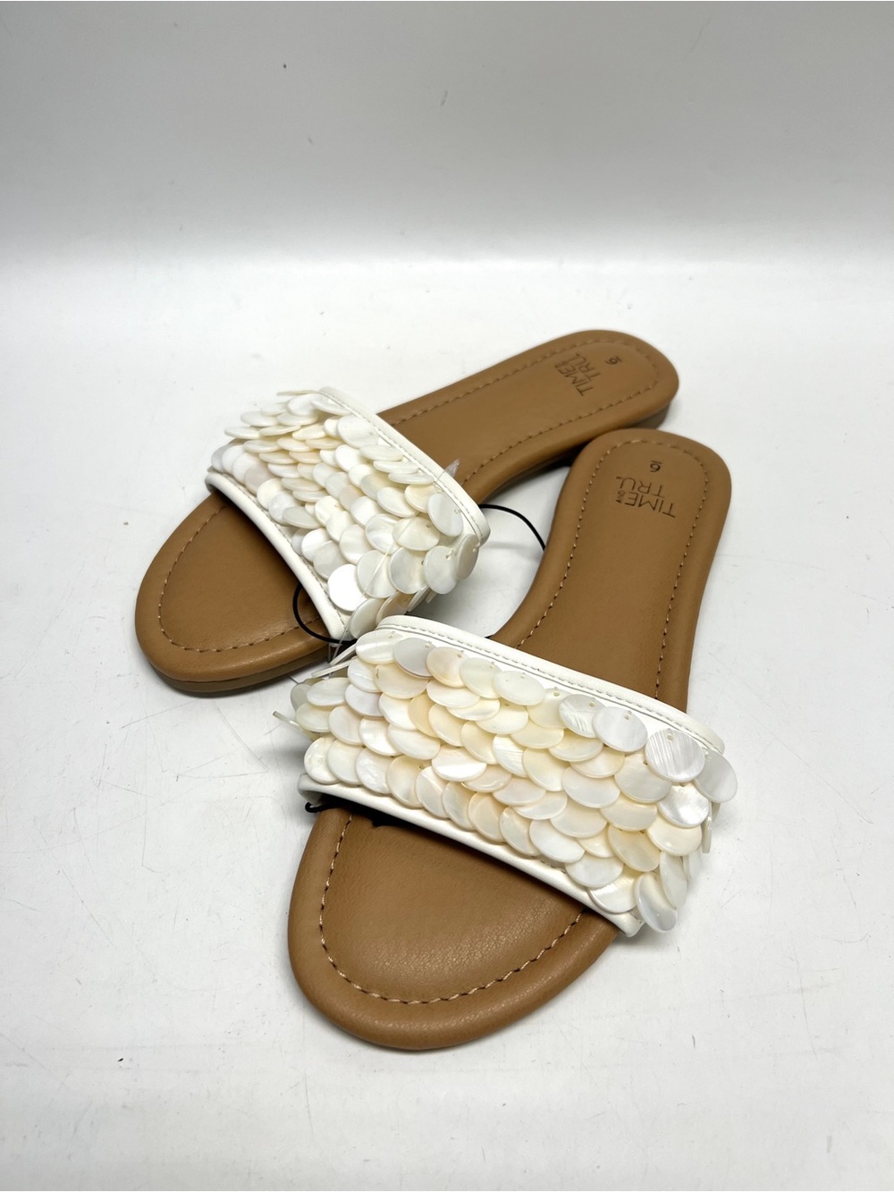 Time and Tru White Sequin shell Sandals